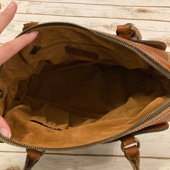 Patricia Nash Brown Leather World Traveler Bag - Picture 8 of 16